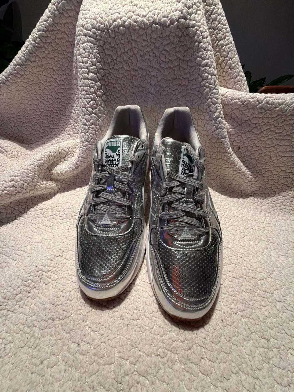 Puma x ALIFE Men R698 Trinomic Silver White Sneakers